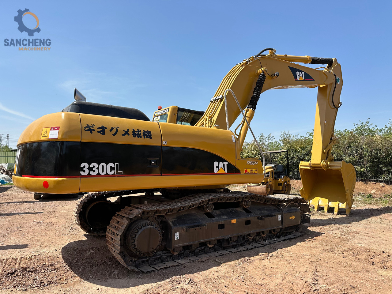 CATERPILLAR 330CL - Ekskavator: foto 1 CATERPILLAR 330CL - Ekskavator: foto 1