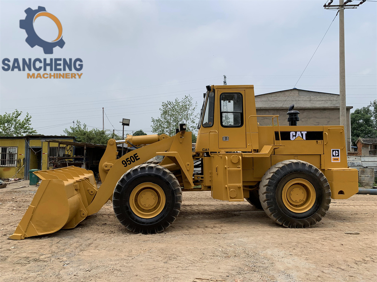 CATERPILLAR 950E - Fadrom me goma: foto 4 CATERPILLAR 950E - Fadrom me goma: foto 4