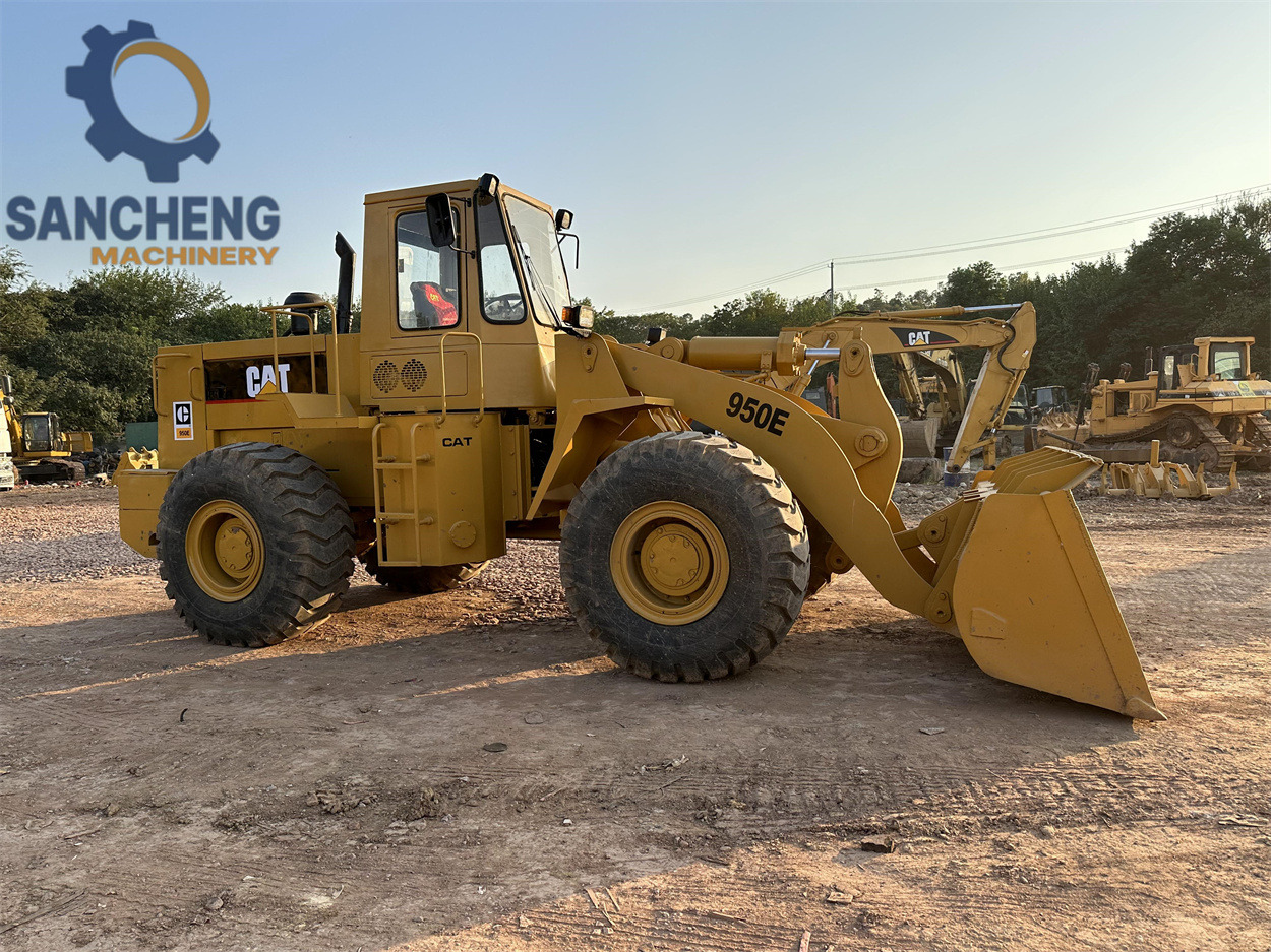 CATERPILLAR 950E - Fadrom me goma: foto 5 CATERPILLAR 950E - Fadrom me goma: foto 5