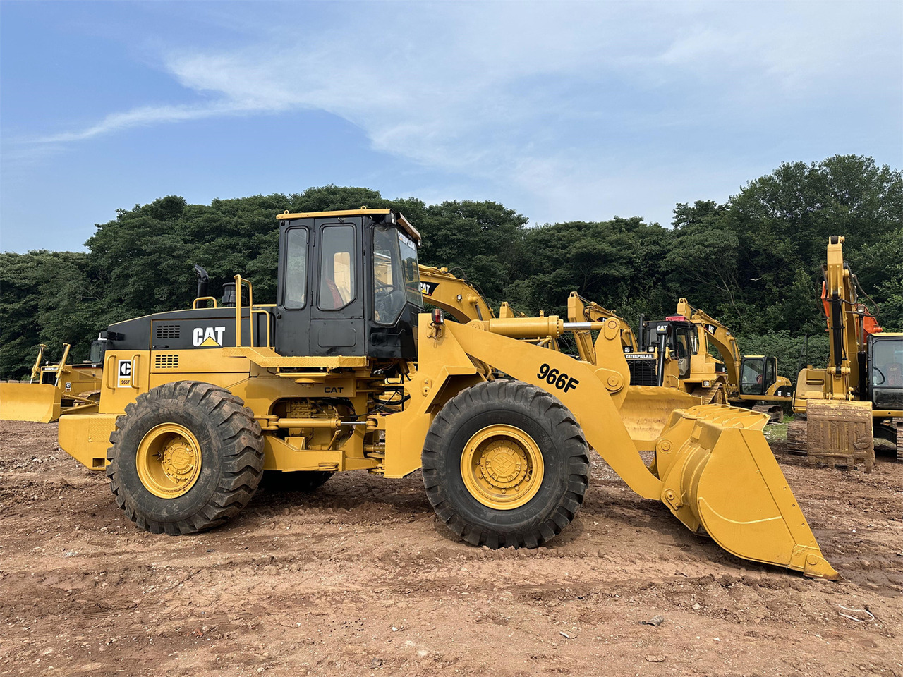 CATERPILLAR 966F - Fadrom me goma: foto 3 CATERPILLAR 966F - Fadrom me goma: foto 3
