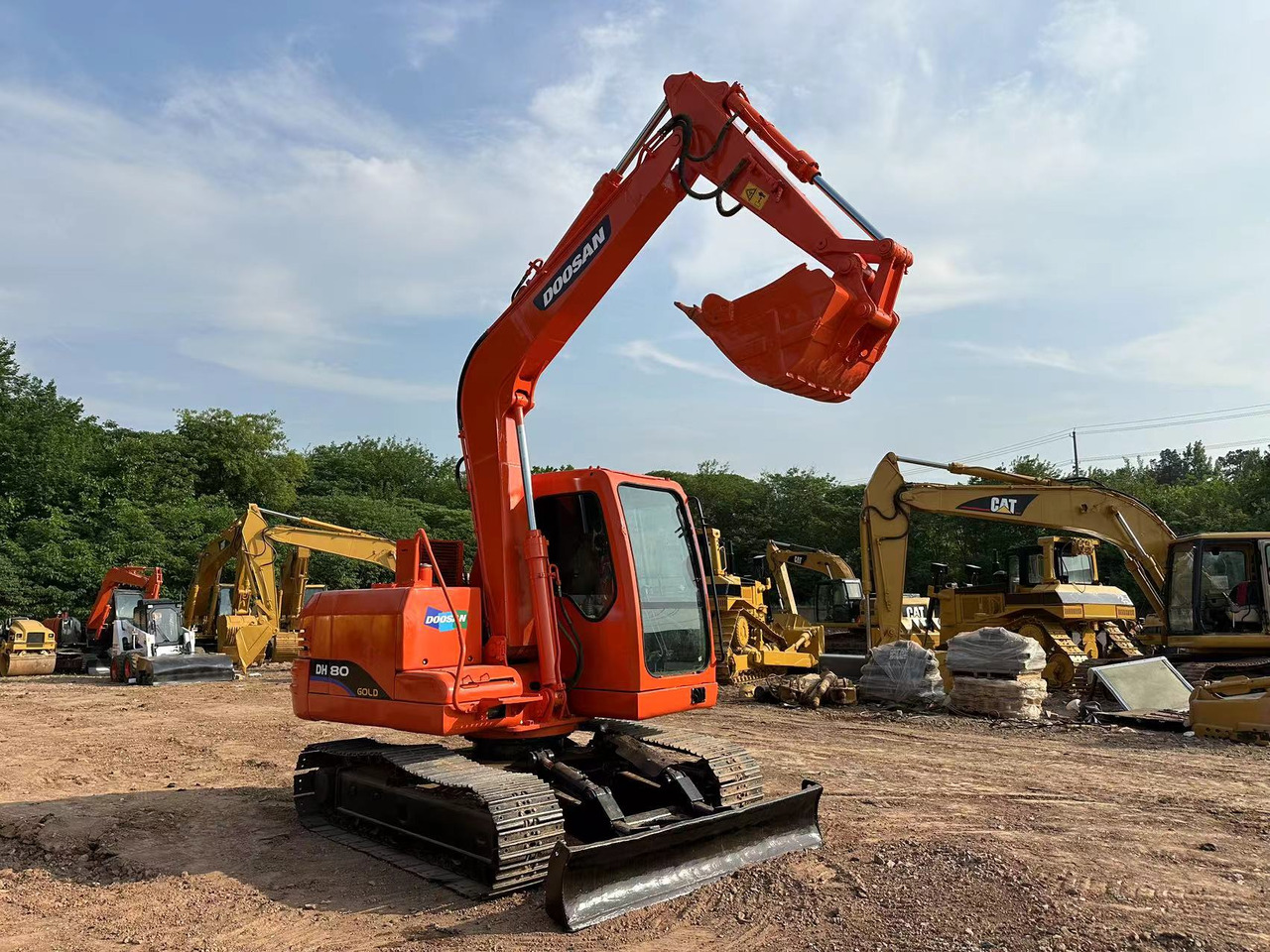DOOSAN DH80 Mini Excavator - Ekskavator me zinxhirë: foto 1 DOOSAN DH80 Mini Excavator - Ekskavator me zinxhirë: foto 1
