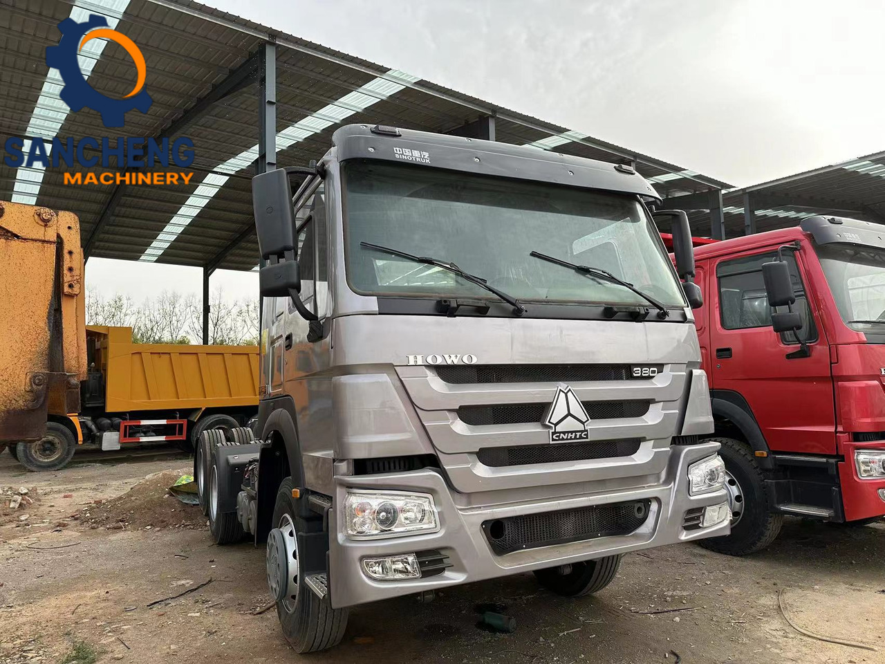 Sinotruk HOWO 380hp 6X4 Tractor - Gjysmë-kamion: foto 3 Sinotruk HOWO 380hp 6X4 Tractor - Gjysmë-kamion: foto 3