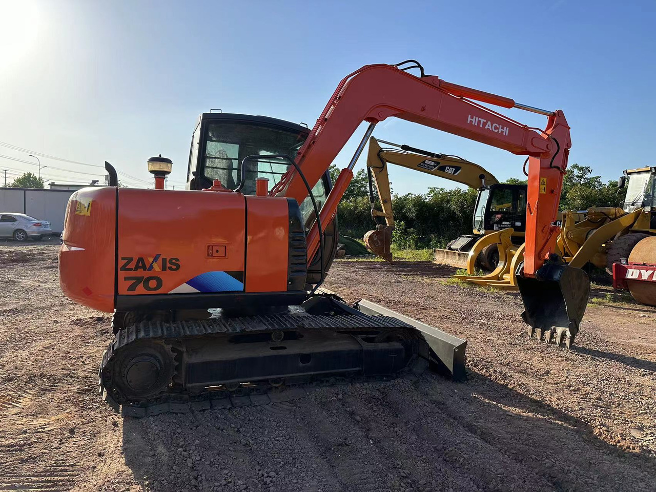 HITACHI ZAXIS ZX70 - Miniekskavator: foto 5 HITACHI ZAXIS ZX70 - Miniekskavator: foto 5