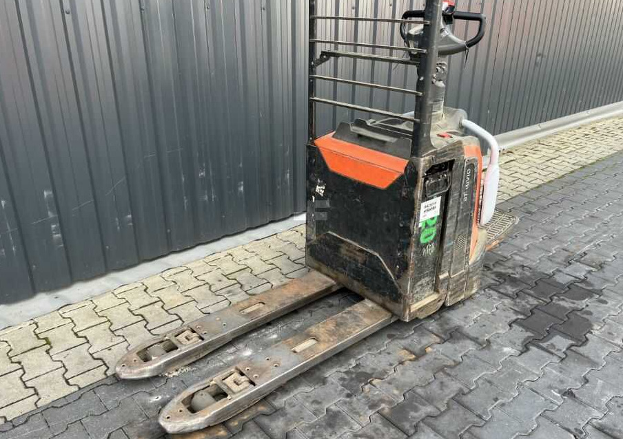 BT LPE200 - Pirun paletash: foto 1 BT LPE200 - Pirun paletash: foto 1