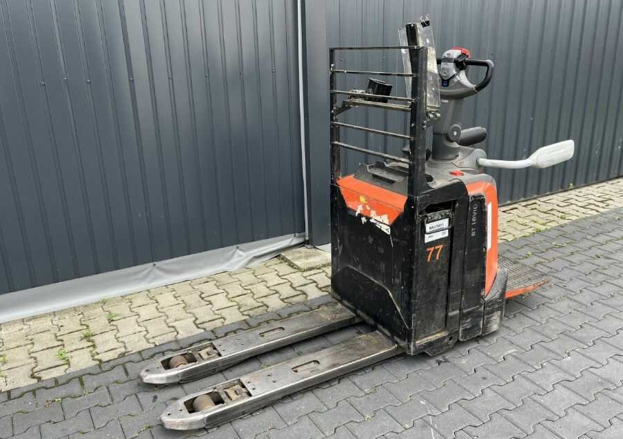 BT LPE200 - Pirun paletash: foto 1 BT LPE200 - Pirun paletash: foto 1