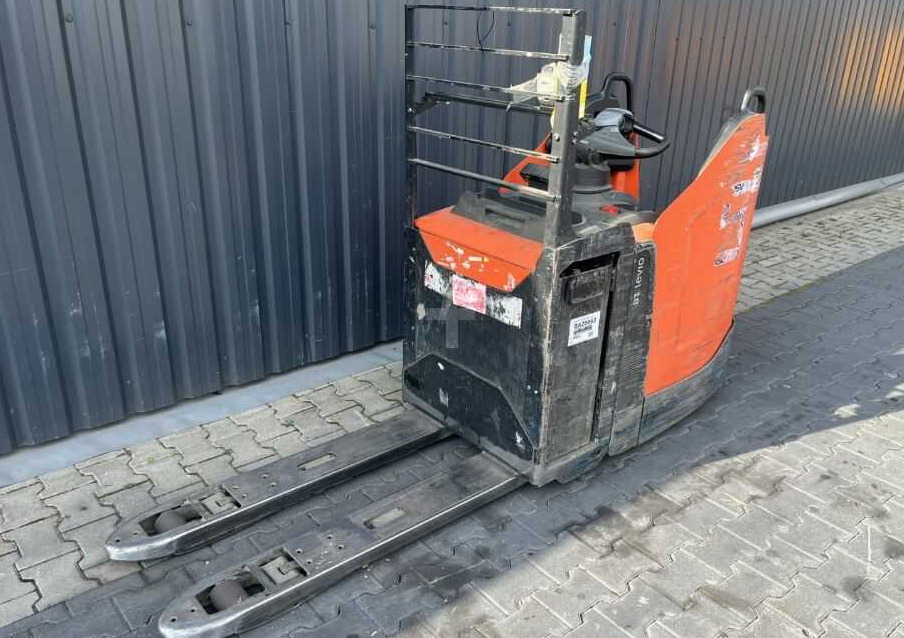 BT LPE200 - Pirun paletash: foto 1 BT LPE200 - Pirun paletash: foto 1