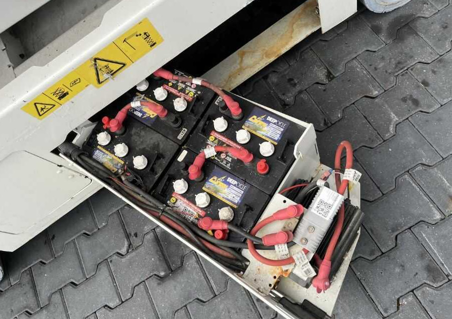 Genie GS-2046 - Ngritës gërshërë: foto 4 Genie GS-2046 - Ngritës gërshërë: foto 4