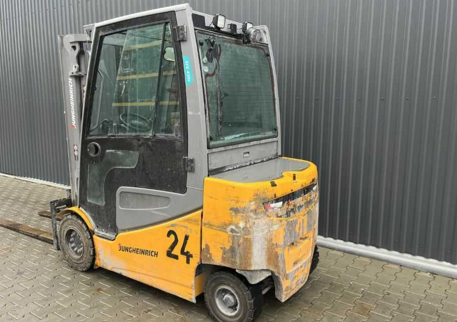 Jungheinrich EFG430 - Pirun elektrik: foto 3 Jungheinrich EFG430 - Pirun elektrik: foto 3