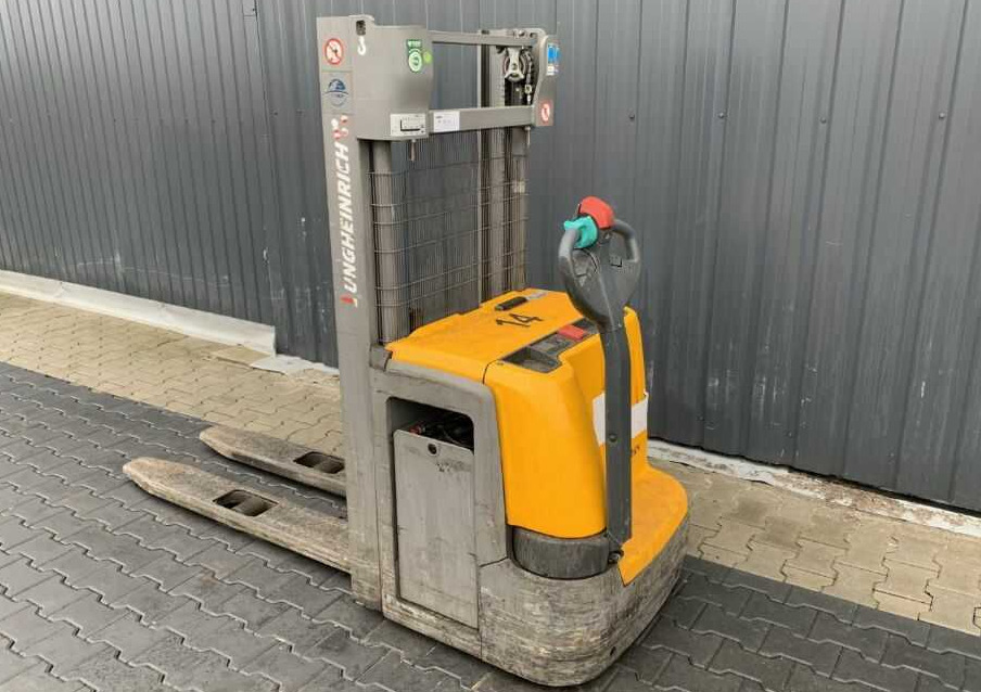 Jungheinrich EJC214 - Stivosës: foto 3 Jungheinrich EJC214 - Stivosës: foto 3