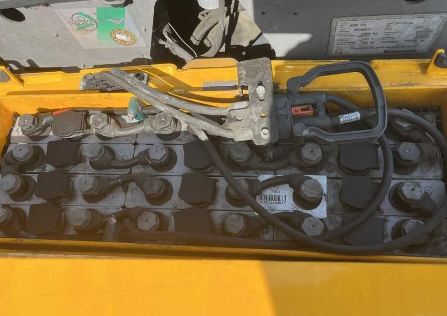 Jungheinrich ERE120 - Pirun paletash: foto 5 Jungheinrich ERE120 - Pirun paletash: foto 5