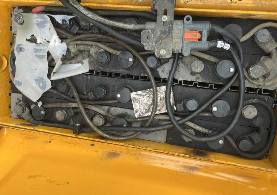 Jungheinrich ERE120 - Pirun paletash: foto 5 Jungheinrich ERE120 - Pirun paletash: foto 5