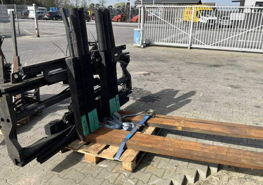 Kaup 6T429 - Pirunë për Pirun ngritës: foto 2 Kaup 6T429 - Pirunë për Pirun ngritës: foto 2