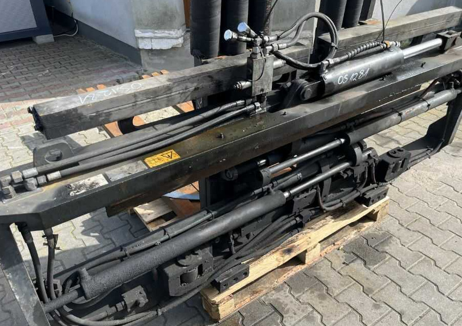 Kaup 6T429 - Pirunë për Pirun ngritës: foto 3 Kaup 6T429 - Pirunë për Pirun ngritës: foto 3