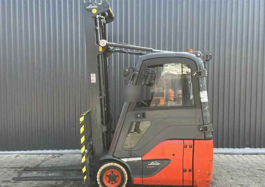 Linde E15-02 - Pirun elektrik: foto 2 Linde E15-02 - Pirun elektrik: foto 2