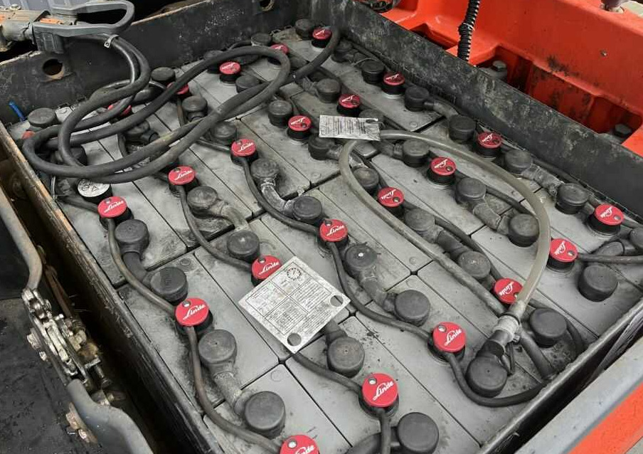 Linde E16PH-02 - Pirun elektrik: foto 1 Linde E16PH-02 - Pirun elektrik: foto 1