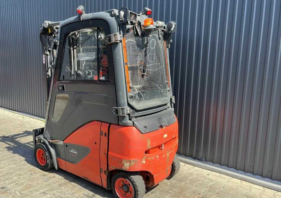 Linde E20PH-02 - Pirun elektrik: foto 3 Linde E20PH-02 - Pirun elektrik: foto 3