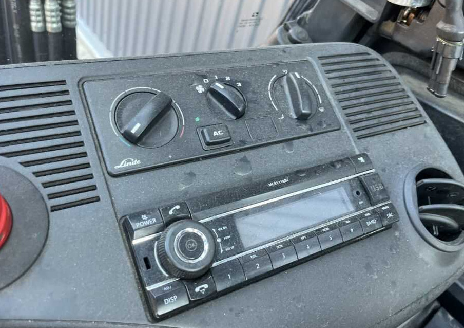 Linde E25H-01/600 - Pirun elektrik: foto 5 Linde E25H-01/600 - Pirun elektrik: foto 5