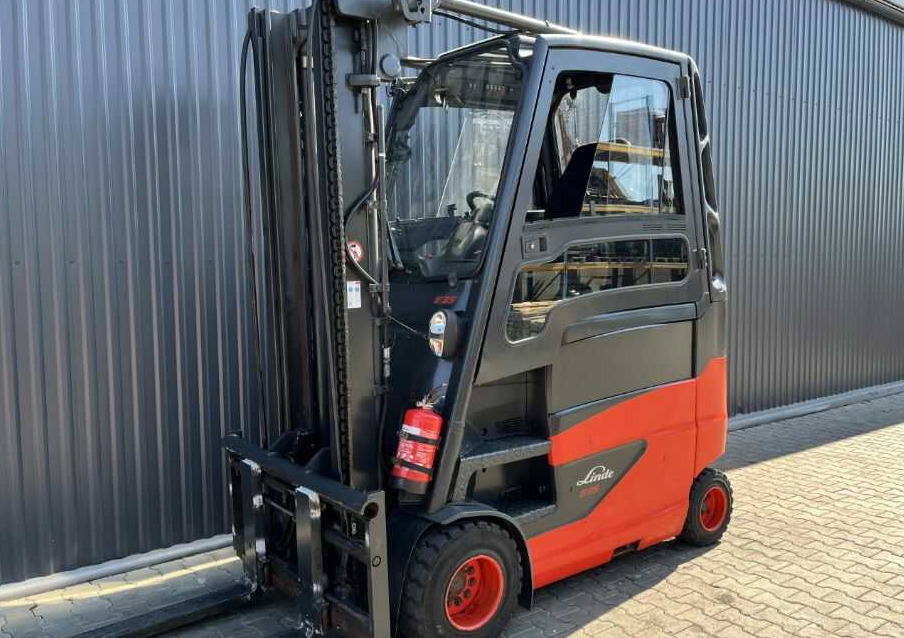 Linde E35HL-01 - Pirun elektrik: foto 1 Linde E35HL-01 - Pirun elektrik: foto 1