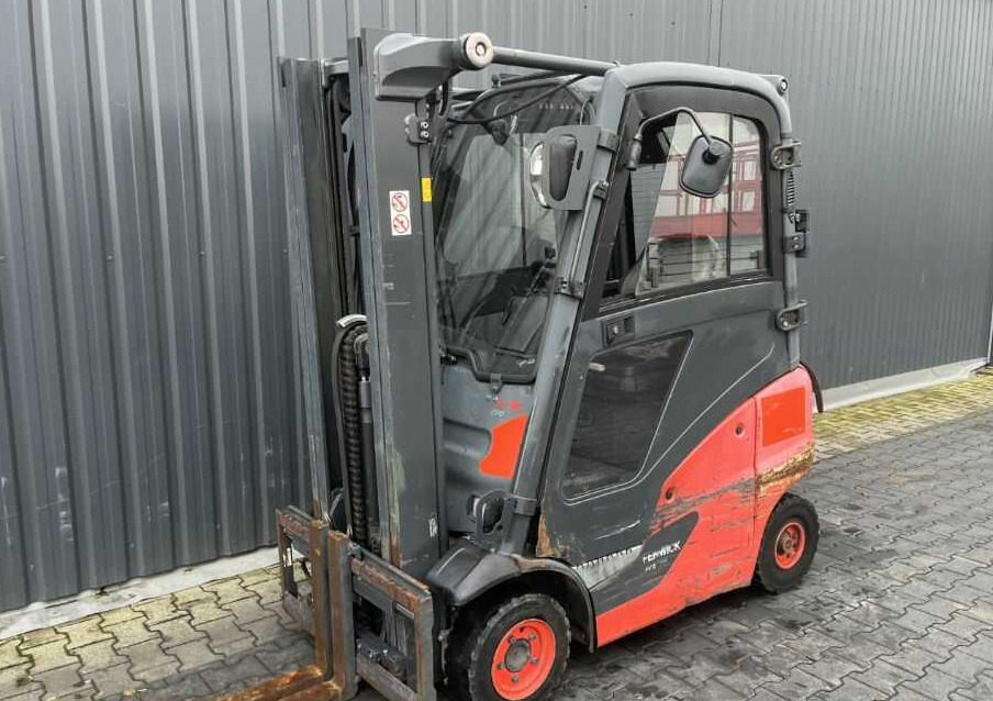 Linde H16T-01 - Pirun më gaz: foto 1 Linde H16T-01 - Pirun më gaz: foto 1