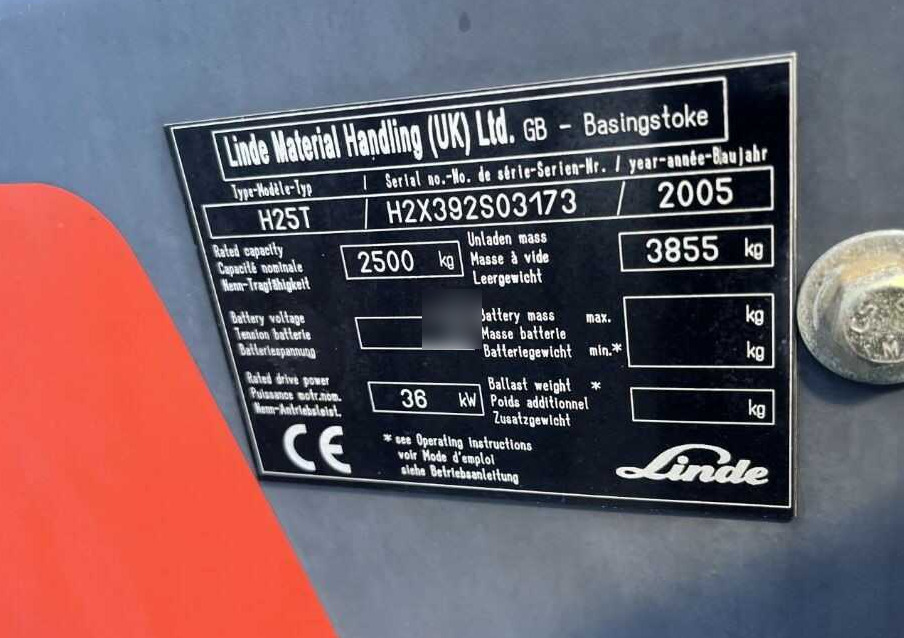 Linde H25T - Pirun më gaz: foto 4 Linde H25T - Pirun më gaz: foto 4
