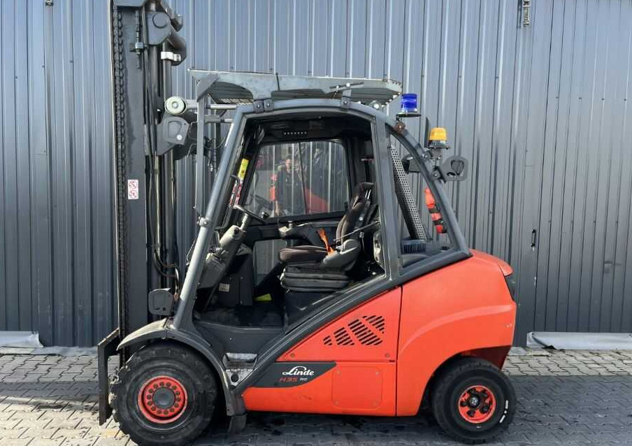 Linde H35D-02 - Pirun më naftë: foto 2 Linde H35D-02 - Pirun më naftë: foto 2