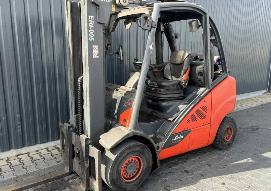 Linde H35T-02 - Pirun më gaz: foto 1 Linde H35T-02 - Pirun më gaz: foto 1