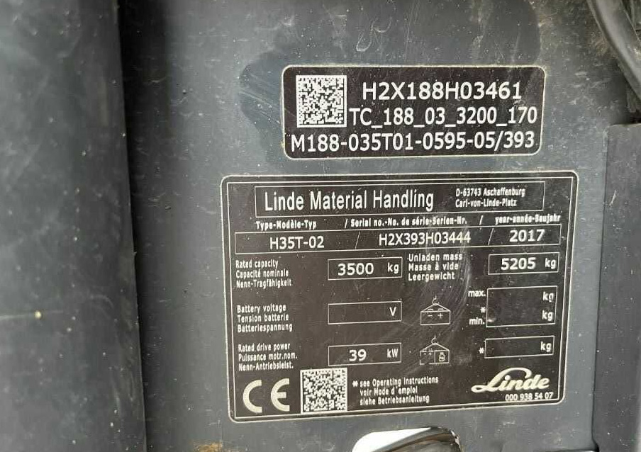 Linde H35T-02 - Pirun më gaz: foto 4 Linde H35T-02 - Pirun më gaz: foto 4