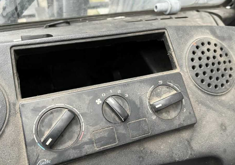 Linde H40CNG-02 - Pirun më gaz: foto 4 Linde H40CNG-02 - Pirun më gaz: foto 4