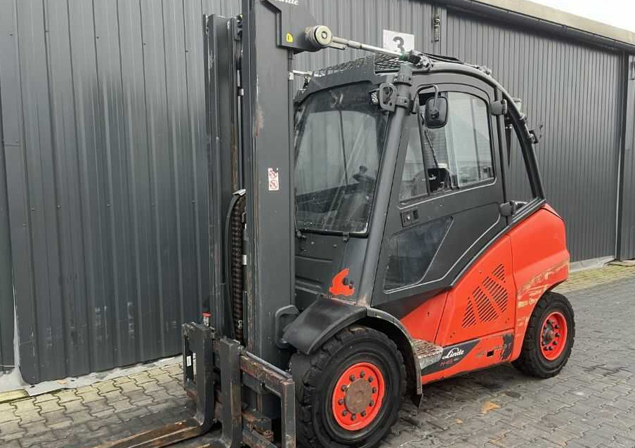 Linde H45D-02 - Pirun më naftë: foto 1 Linde H45D-02 - Pirun më naftë: foto 1