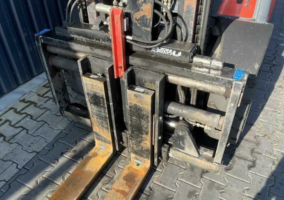 Linde H45T-01 - Pirun më gaz: foto 5 Linde H45T-01 - Pirun më gaz: foto 5