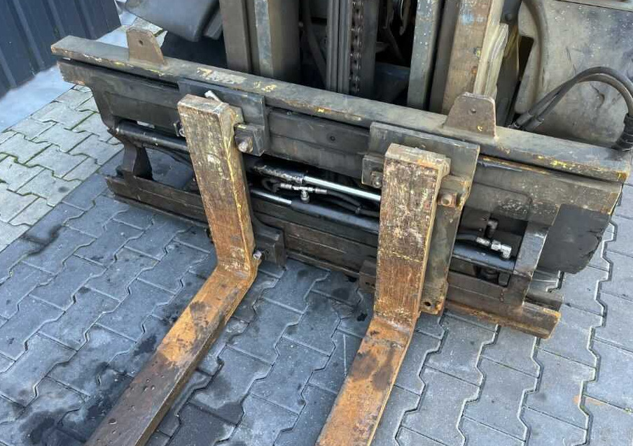 Lizingu i Linde H50D-02 Linde H50D-02: foto 10 Lizingu i Linde H50D-02 Linde H50D-02: foto 10