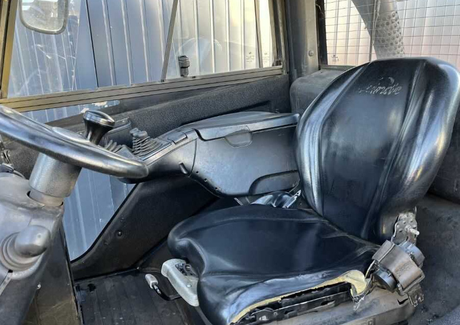 Lizingu i Linde H50D-02 Linde H50D-02: foto 8 Lizingu i Linde H50D-02 Linde H50D-02: foto 8