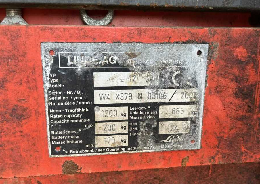 Linde L12 - Stivosës: foto 1 Linde L12 - Stivosës: foto 1