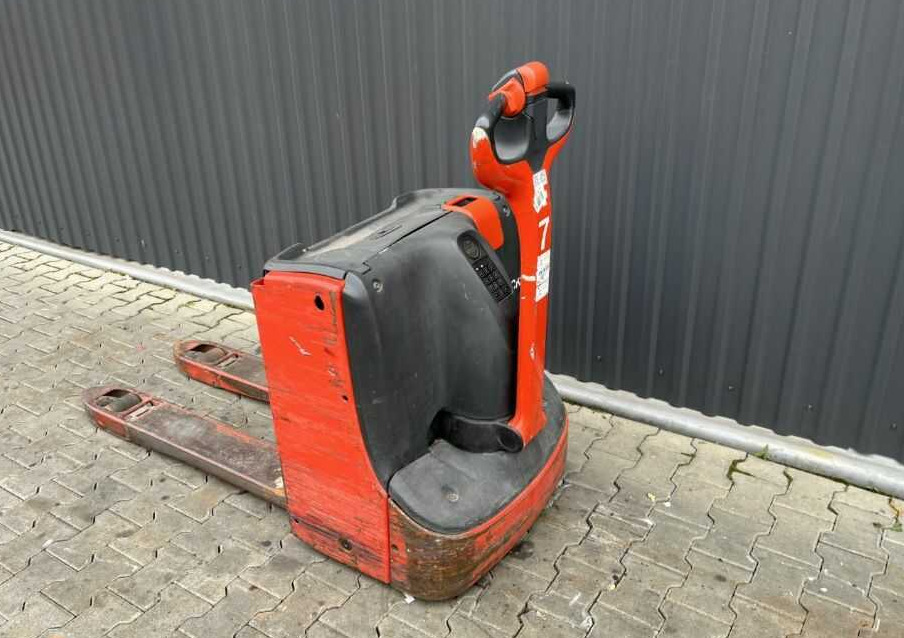 Linde T16 - Pirun paletash: foto 3 Linde T16 - Pirun paletash: foto 3