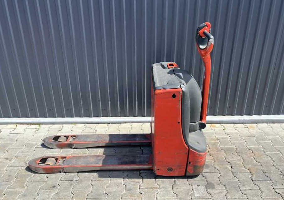 Linde T16 - Pirun paletash: foto 2 Linde T16 - Pirun paletash: foto 2
