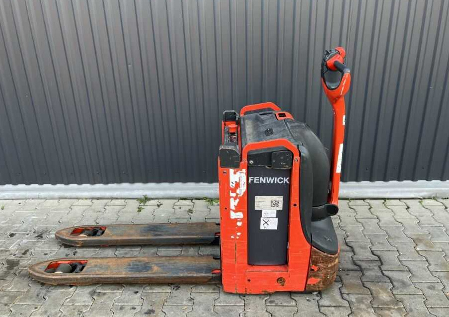 Linde T16L - Pirun paletash: foto 2 Linde T16L - Pirun paletash: foto 2