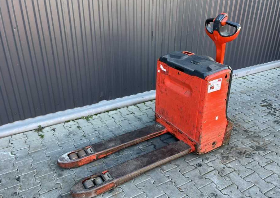 Linde T18 - Pirun paletash: foto 1 Linde T18 - Pirun paletash: foto 1