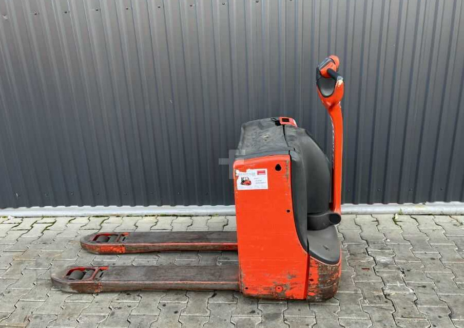 Linde T18 - Pirun paletash: foto 2 Linde T18 - Pirun paletash: foto 2