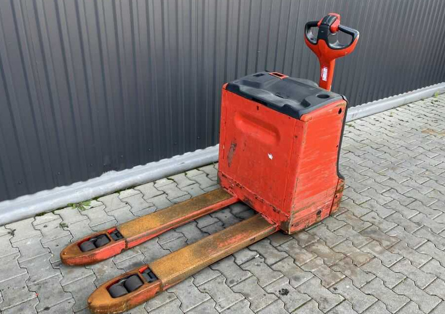 Linde T18 - Pirun paletash: foto 1 Linde T18 - Pirun paletash: foto 1