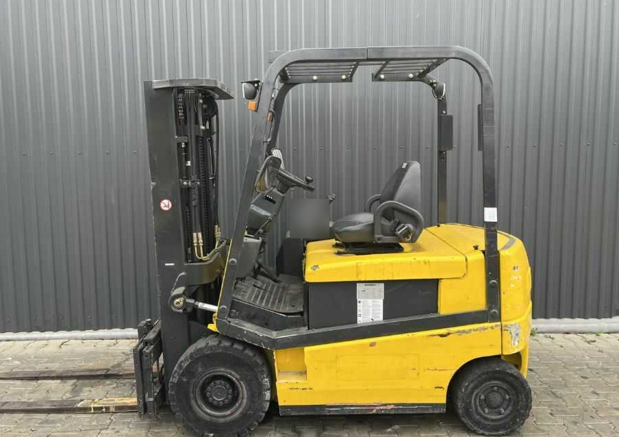 Nissan Q02L25CU - Pirun elektrik: foto 2 Nissan Q02L25CU - Pirun elektrik: foto 2