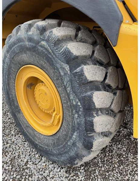 BELL B30E - Lirues kopshti: foto 2 BELL B30E - Lirues kopshti: foto 2