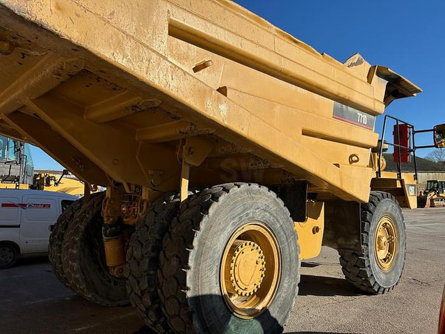 Caterpillar 771D - Shkarkues: foto 4 Caterpillar 771D - Shkarkues: foto 4