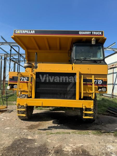 Caterpillar 771D - Shkarkues i palëvizshëm: foto 4 Caterpillar 771D - Shkarkues i palëvizshëm: foto 4