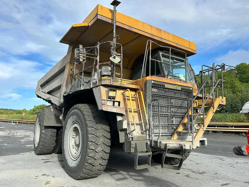Komatsu HD605-7 - Shkarkues: foto 1 Komatsu HD605-7 - Shkarkues: foto 1