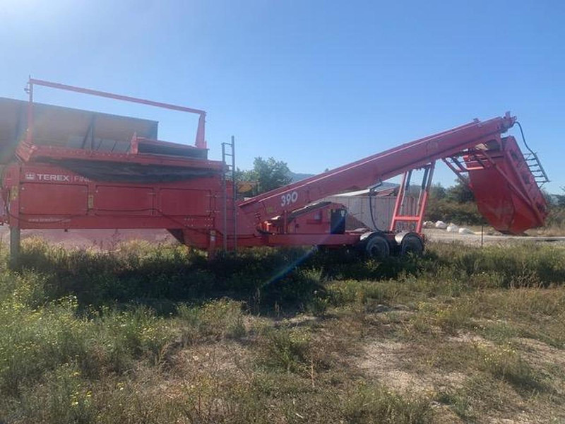 Terex FINLAY 390 - Makinë sitëse: foto 1 Terex FINLAY 390 - Makinë sitëse: foto 1
