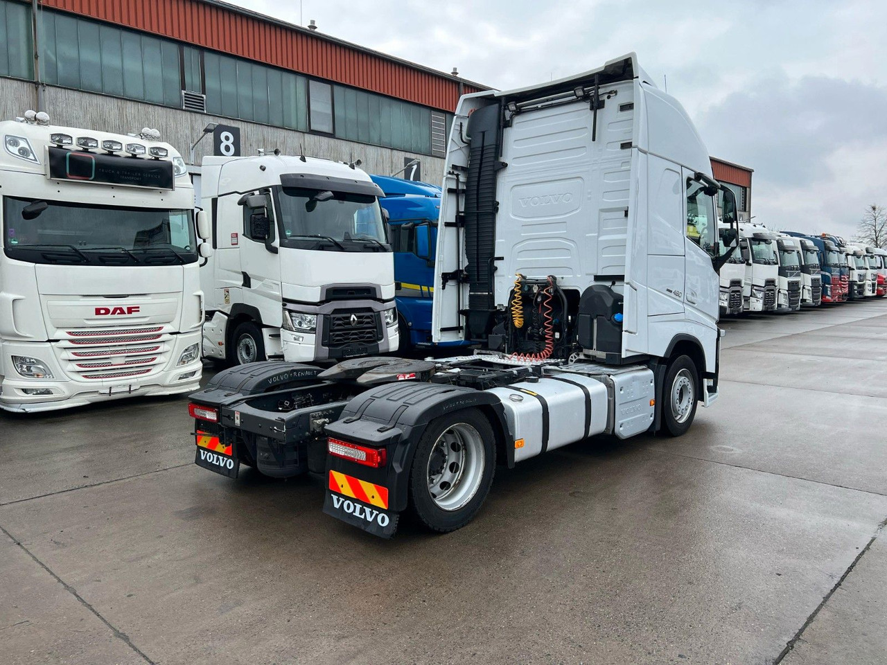 Volvo FH 460 XL * ACC * RETARDER * STANDKLIMA * - Gjysmë-kamion: foto 5 Volvo FH 460 XL * ACC * RETARDER * STANDKLIMA * - Gjysmë-kamion: foto 5