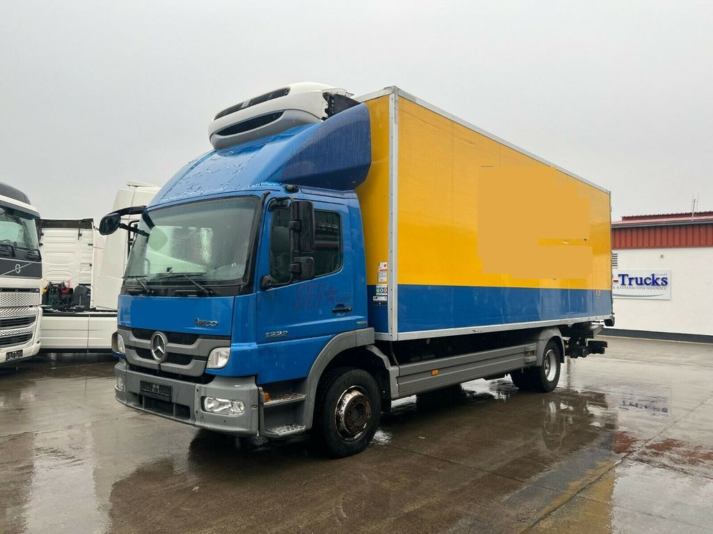 Mercedes-Benz ATEGO 1222 L * THERMO-KING T-600 R * LBW 1,5 TON - Kamion frigorifer: foto 2 Mercedes-Benz ATEGO 1222 L * THERMO-KING T-600 R * LBW 1,5 TON - Kamion frigorifer: foto 2