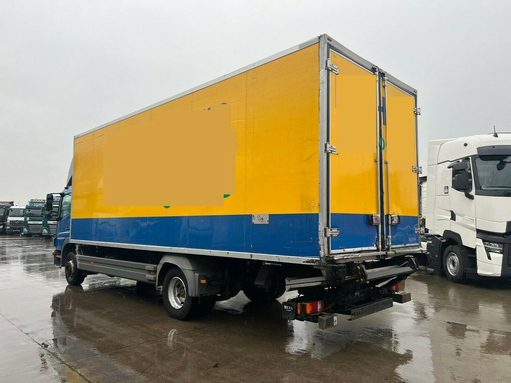 Mercedes-Benz ATEGO 1222 L * THERMO-KING T-600 R * LBW 1,5 TON - Kamion frigorifer: foto 4 Mercedes-Benz ATEGO 1222 L * THERMO-KING T-600 R * LBW 1,5 TON - Kamion frigorifer: foto 4