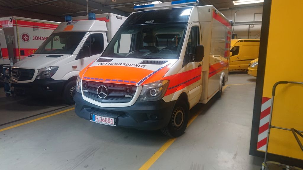 Mercedes-Benz Sprinter 316 /416 / WAS /2016 - Ambulancë: foto 2 Mercedes-Benz Sprinter 316 /416 / WAS /2016 - Ambulancë: foto 2