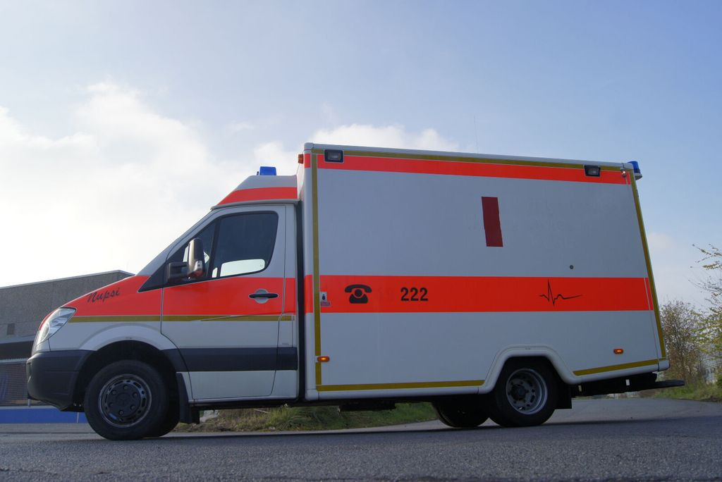 Mercedes-Benz Sprinter 516 WAS - Ambulancë: foto 5 Mercedes-Benz Sprinter 516 WAS - Ambulancë: foto 5